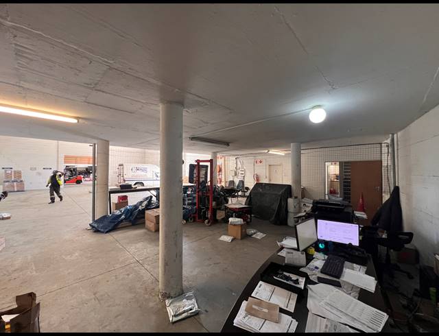 992M² WAREHOUSE TO LET IN AIRPORT INDUSTRIA
